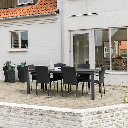 4 Bedroom Gorgeous In Aakirkeby *